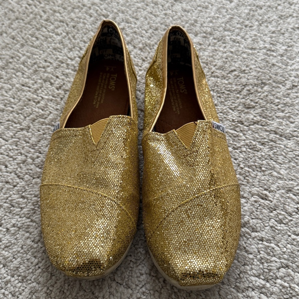 TOMS Sparkling Gold Slip-Ons girls 4